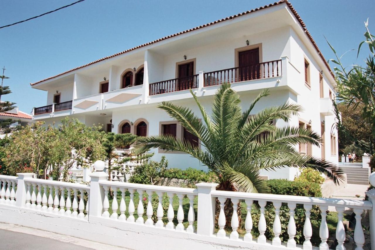 Iro Hotel Samos Ágios Konstantínos Eksteriør billede